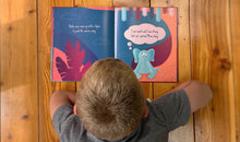 Load image into Gallery viewer, Andie & the Worries Book - Silver Lining Stuffies